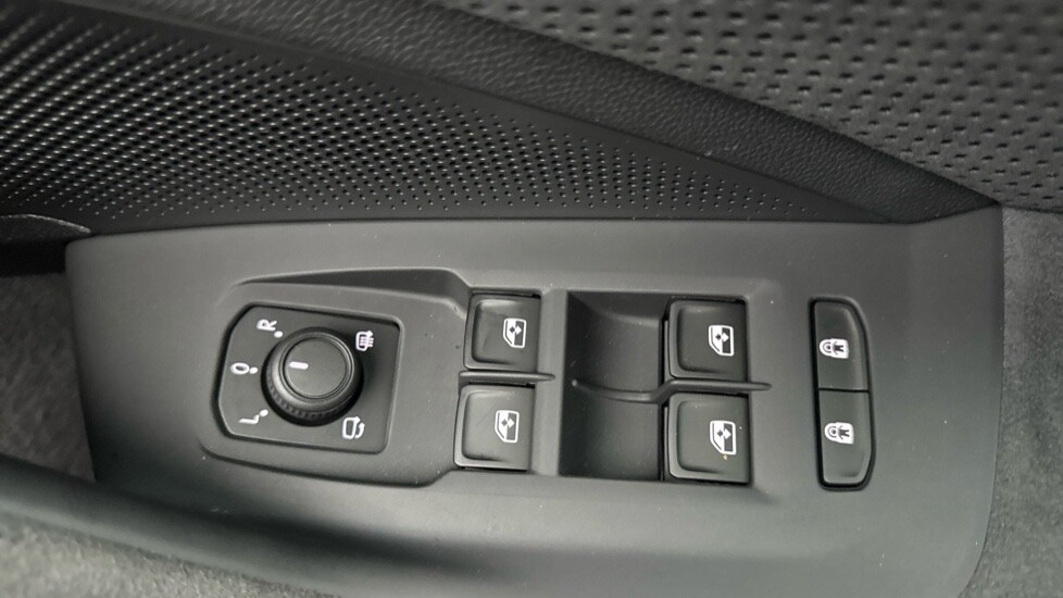 Used Skoda Superb 2025 for sale - 76191147: Photo 73