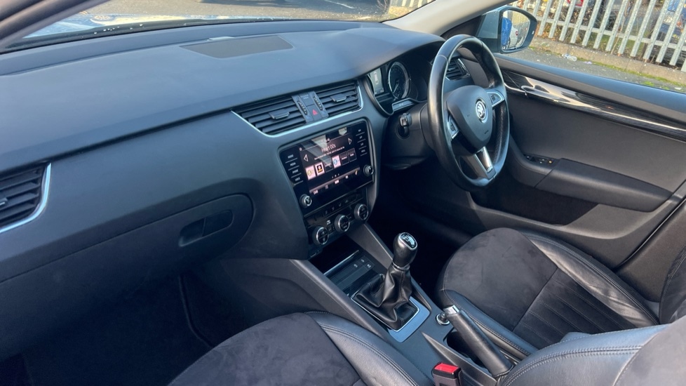 Used Skoda Octavia 2018 for sale - 77031432: Photo 2