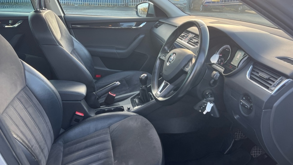 Used Skoda Octavia 2018 for sale - 77031432: Photo 21