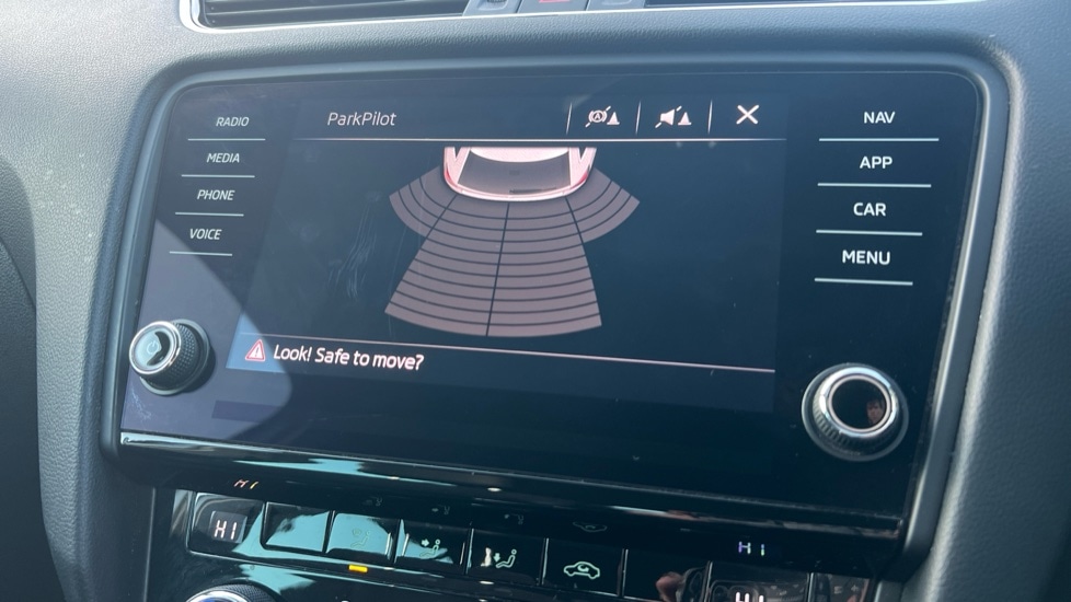 Used Skoda Octavia 2018 for sale - 77031432: Photo 61