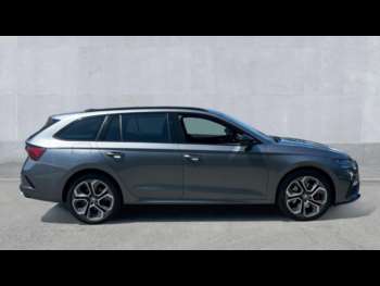 Used Skoda Octavia 2023 for sale - 74897625: Photo
