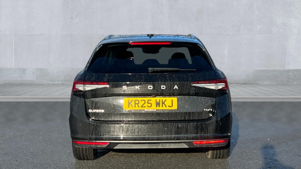 Used Skoda Superb 2025 for sale - 76875022: Photo 11