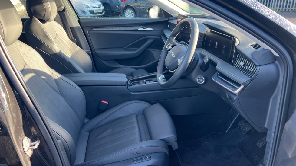 Used Skoda Superb 2025 for sale - 76875022: Photo 21