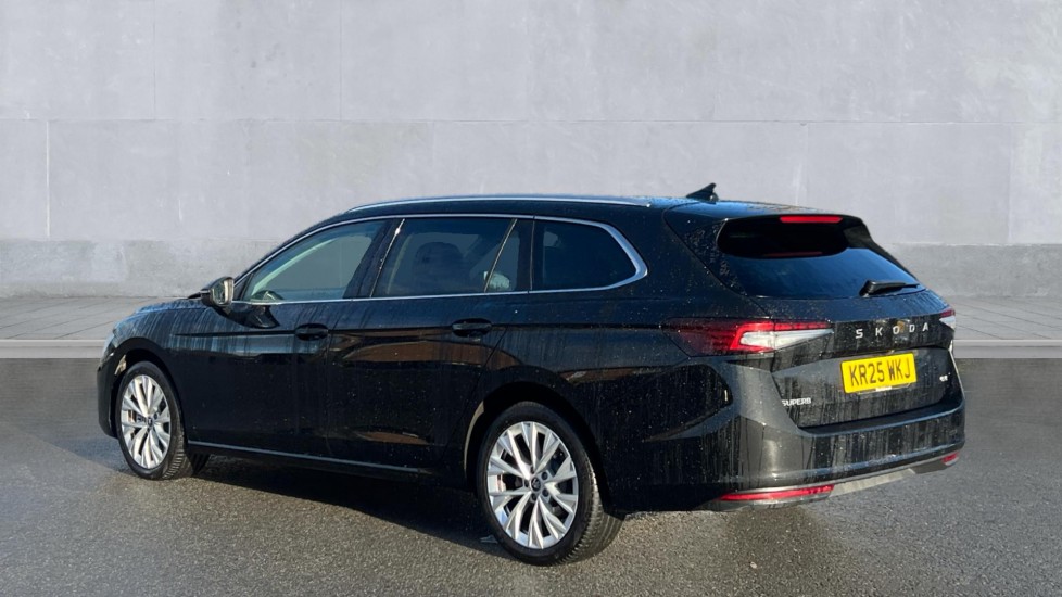 Used Skoda Superb 2025 for sale - 76875022: Photo 3
