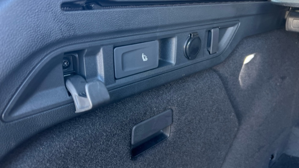 Used Skoda Superb 2025 for sale - 76875022: Photo 36