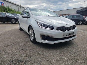 Used Kia Ceed 2016 for sale - 78815793: Photo