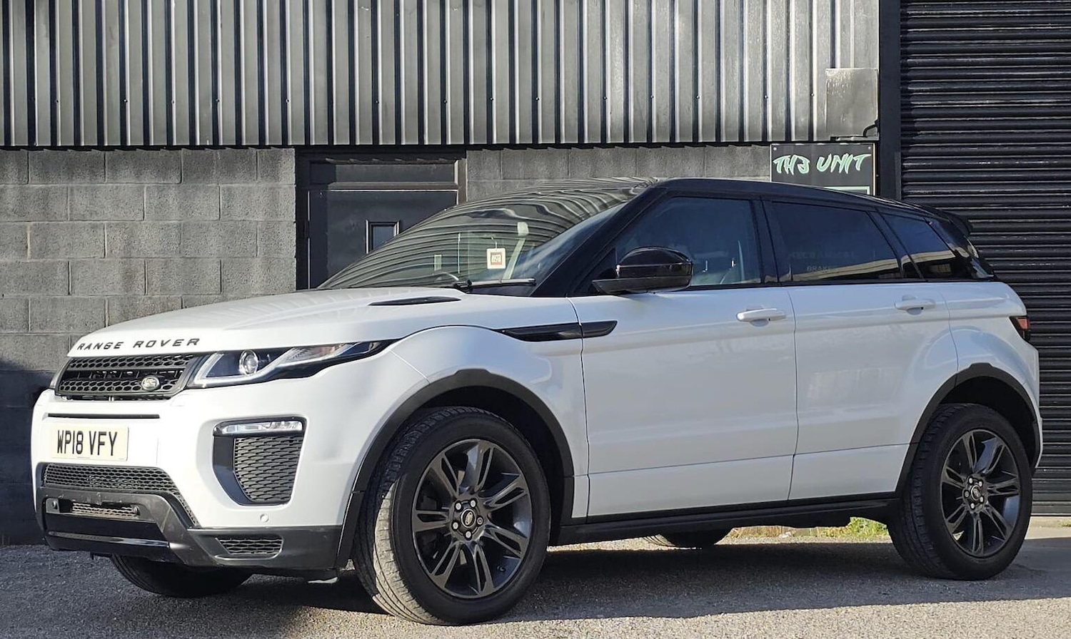 Used Land Rover Range Rover Evoque 2018 for sale - 78145864: Photo 3
