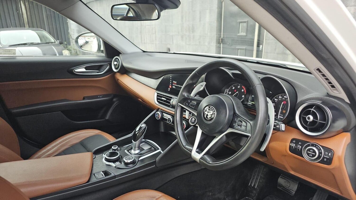 Used Alfa Romeo Giulia 2017 for sale - 77906428: Photo 14