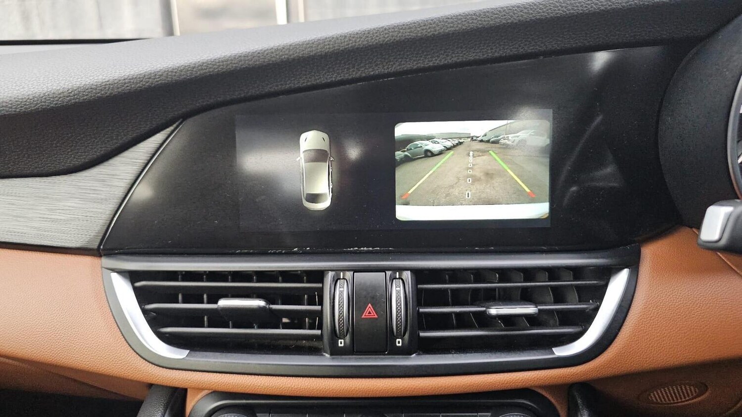 Used Alfa Romeo Giulia 2017 for sale - 77906428: Photo 36