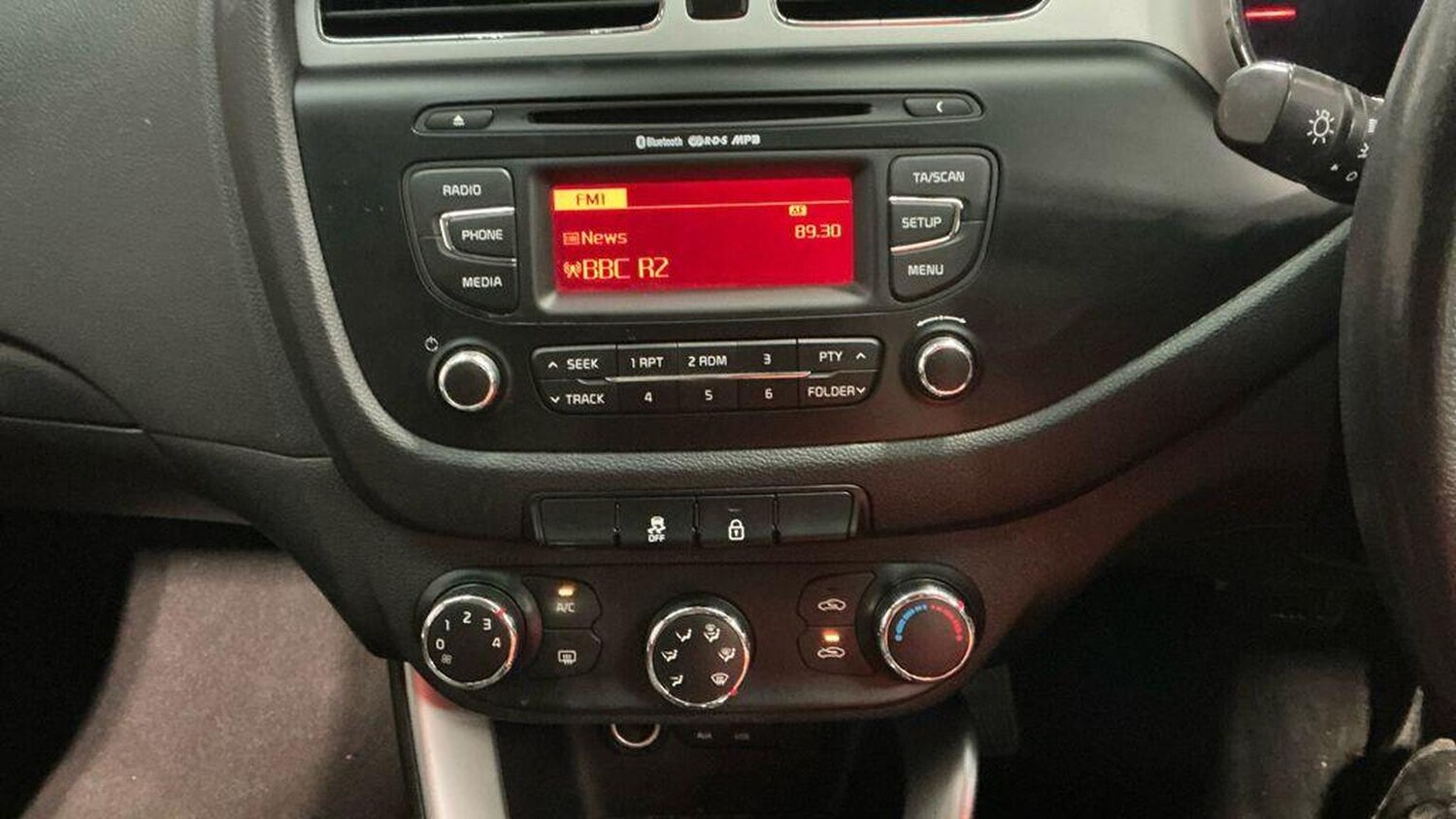 Used Kia Ceed 2015 for sale - 77906389: Photo 9