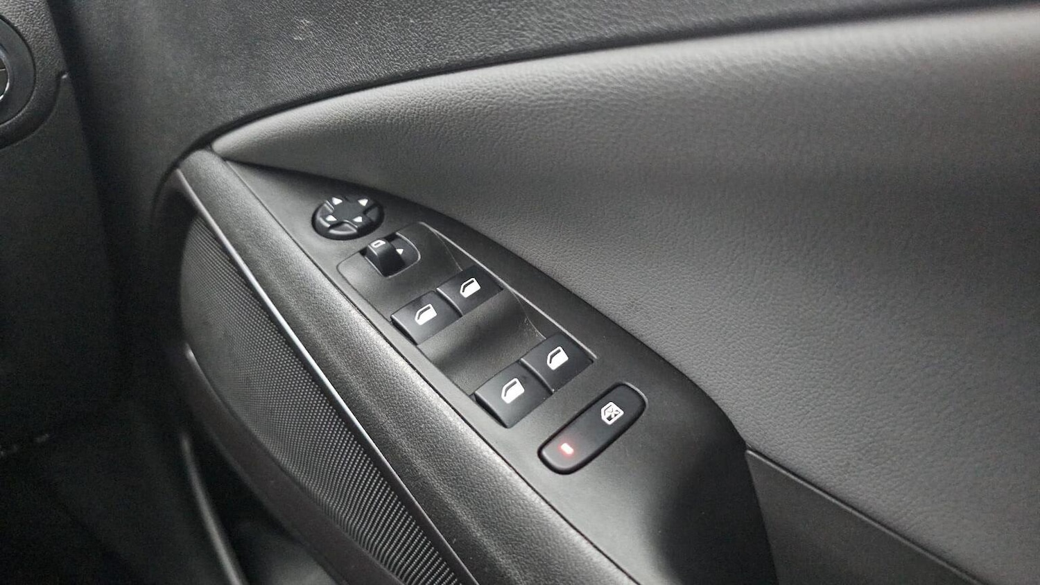 Used Vauxhall Crossland X 2019 for sale - 77921290: Photo 37