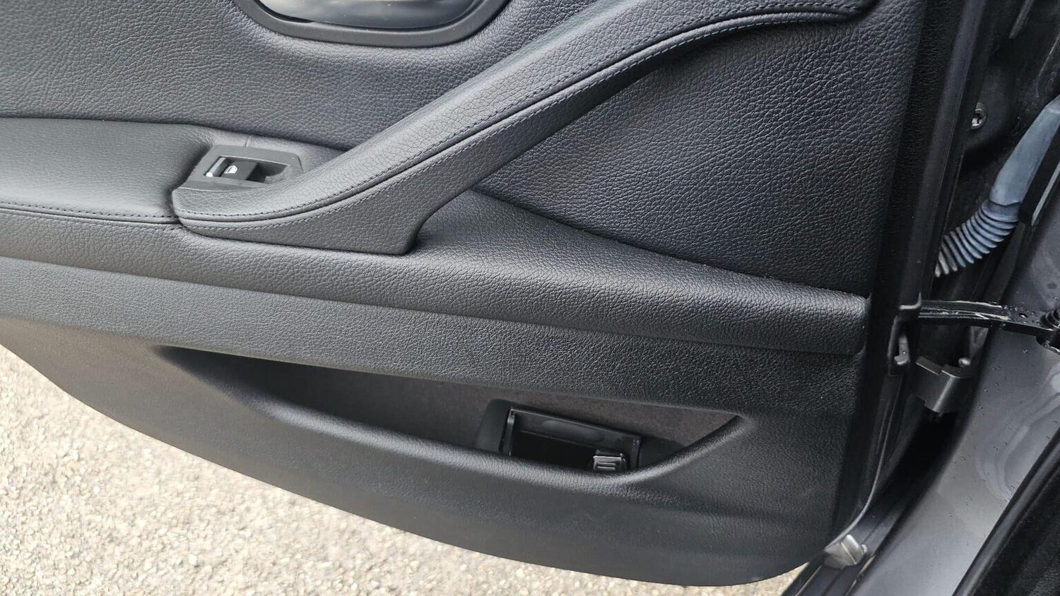 Used BMW 5 Series 2013 for sale - 77906403: Photo 39