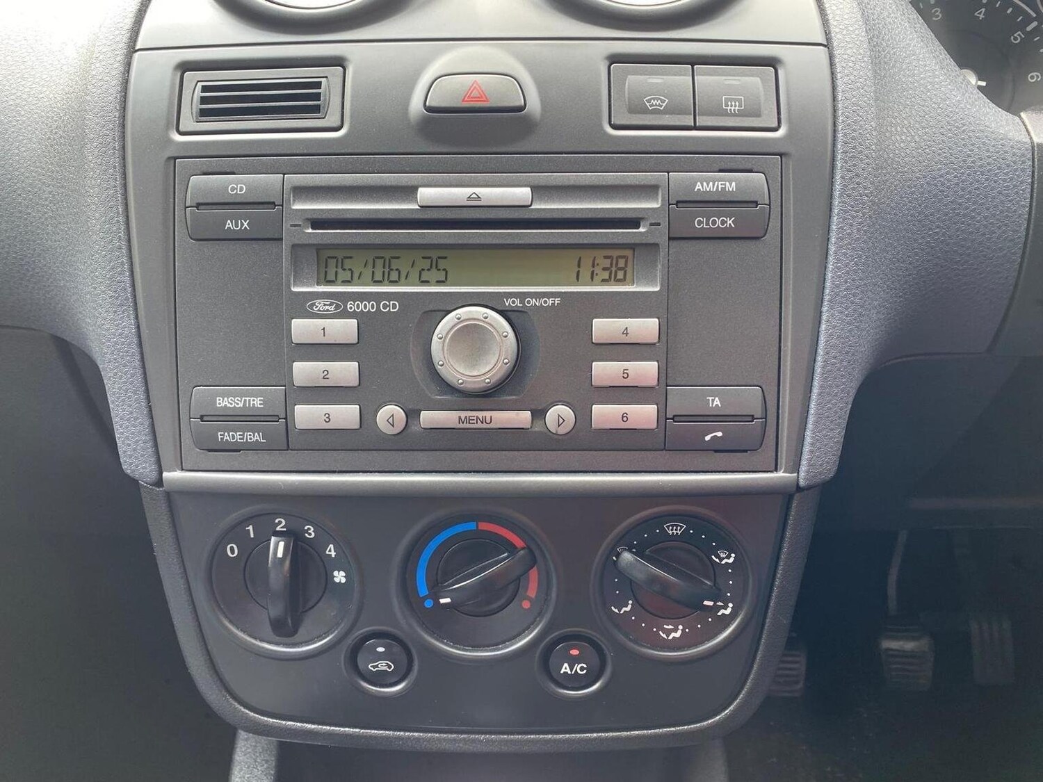 Used Ford Fiesta 2008 for sale - 77906456: Photo 29