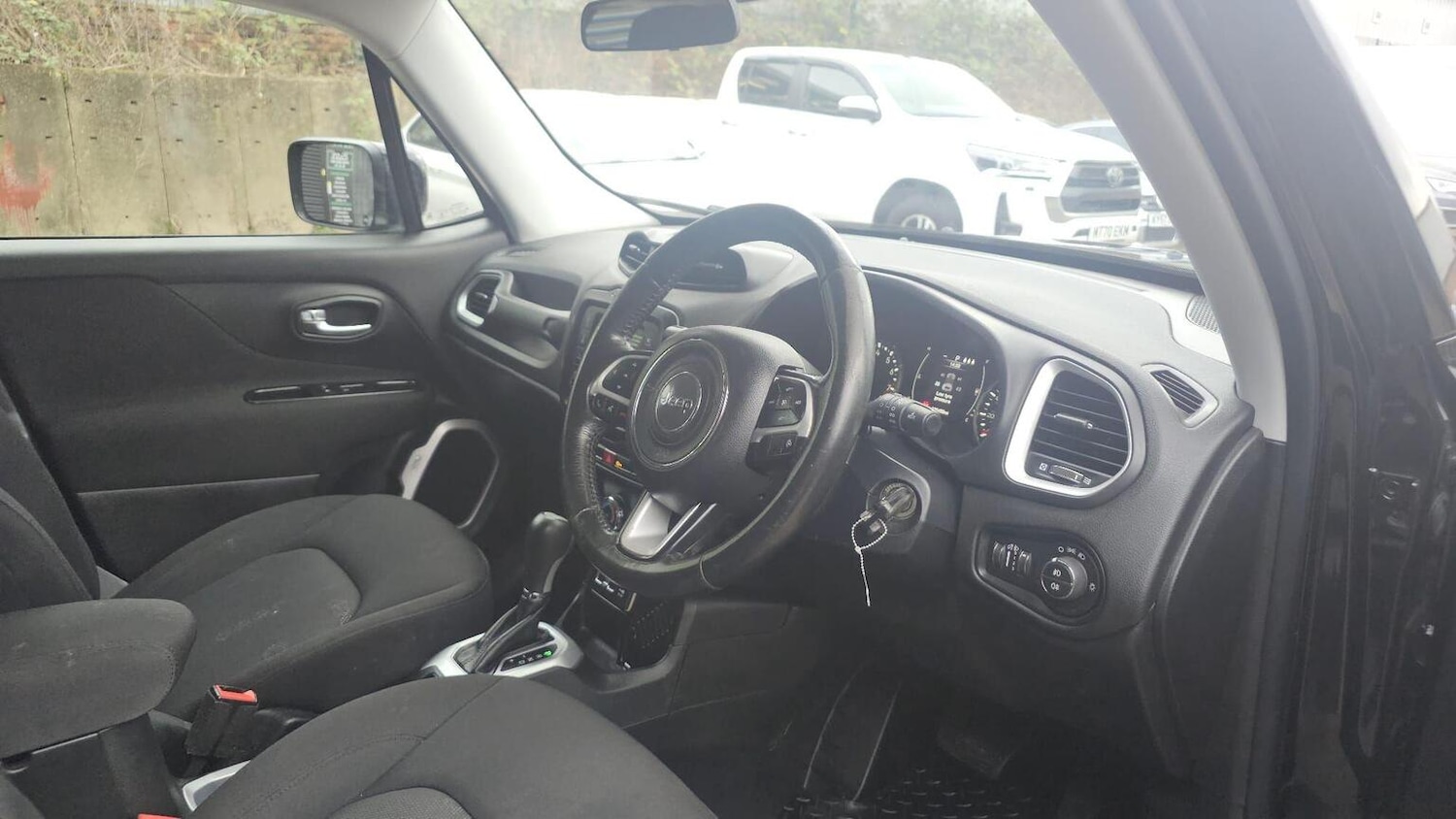 Used Jeep Renegade 2016 for sale - 77906454: Photo 21