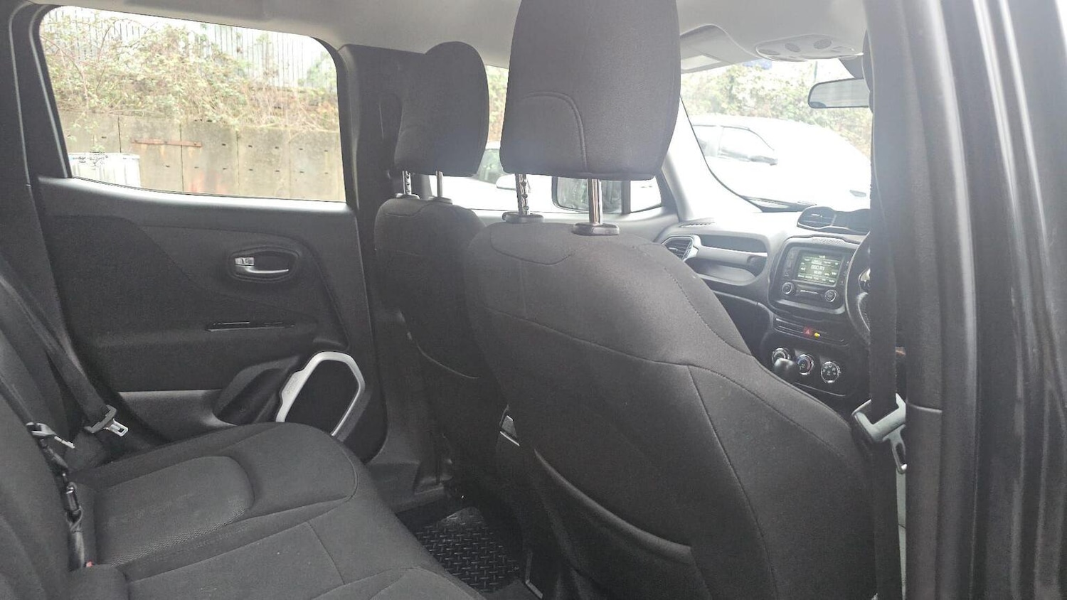 Used Jeep Renegade 2016 for sale - 77906454: Photo 31