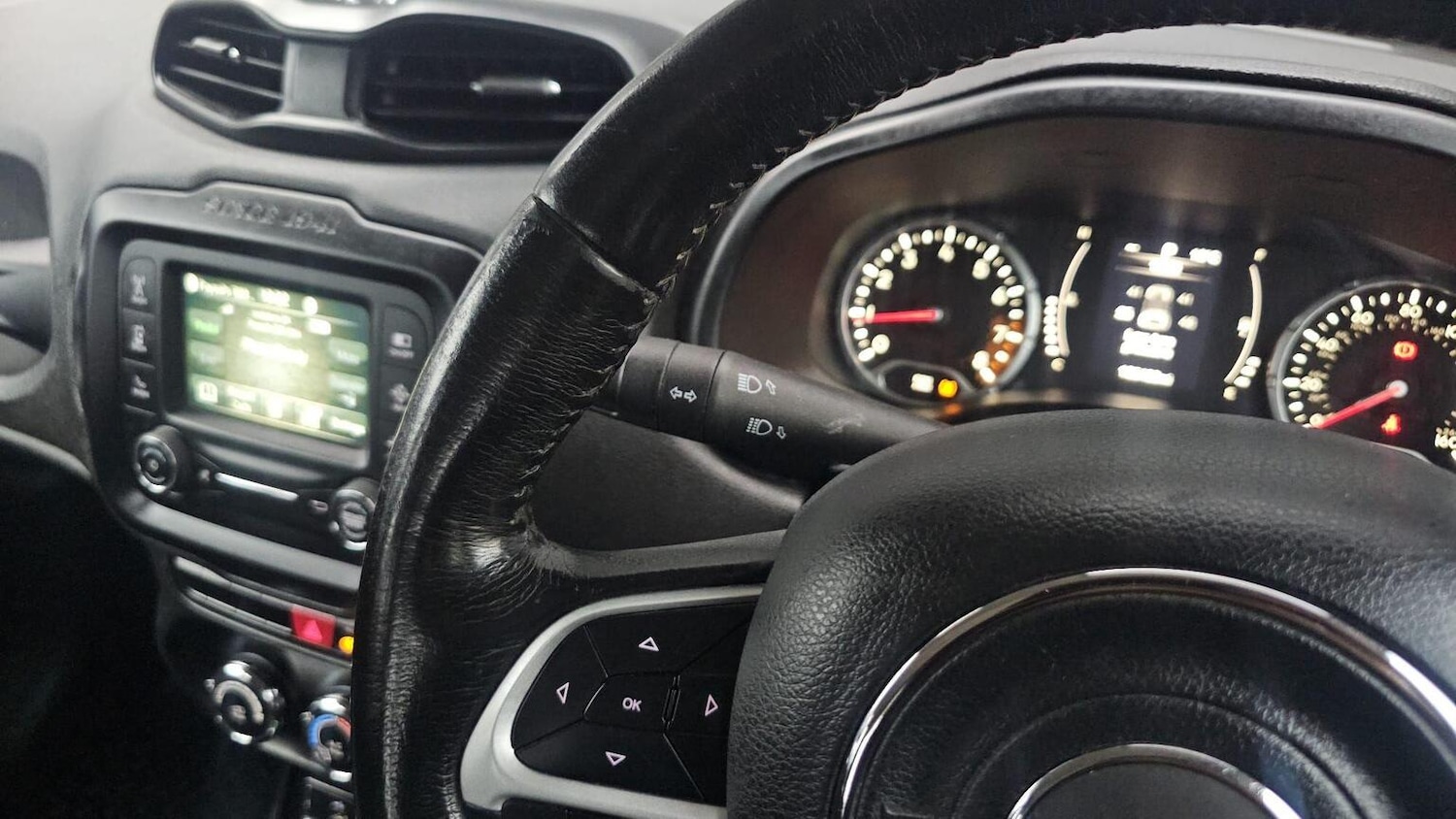 Used Jeep Renegade 2016 for sale - 77906454: Photo 51