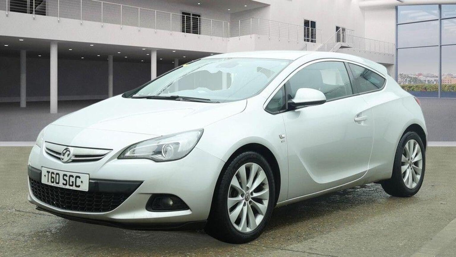 Used Vauxhall Astra GTC 2017 for sale - 77921423: Photo 2