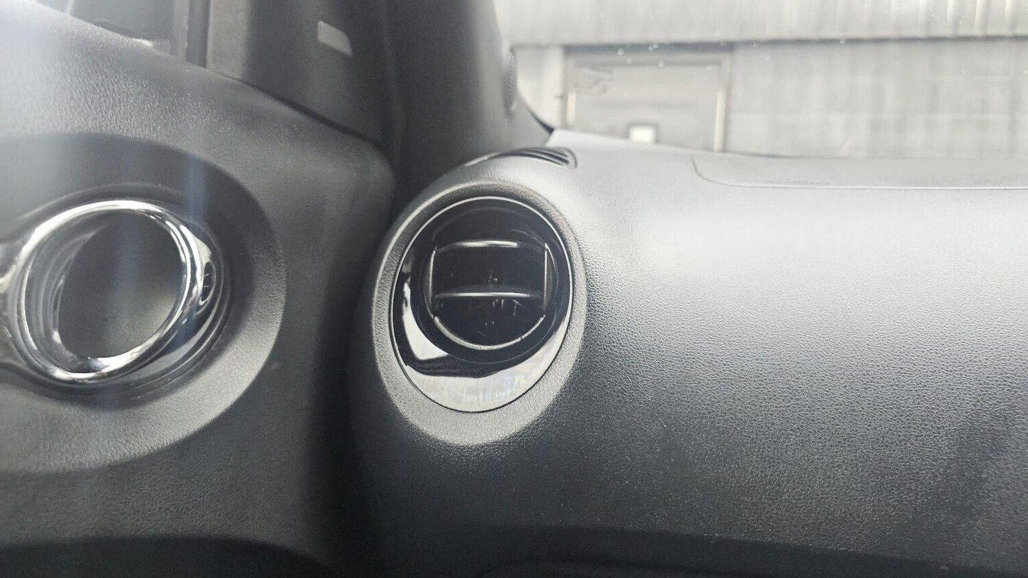 Used Nissan Juke 2018 for sale - 77906420: Photo 30