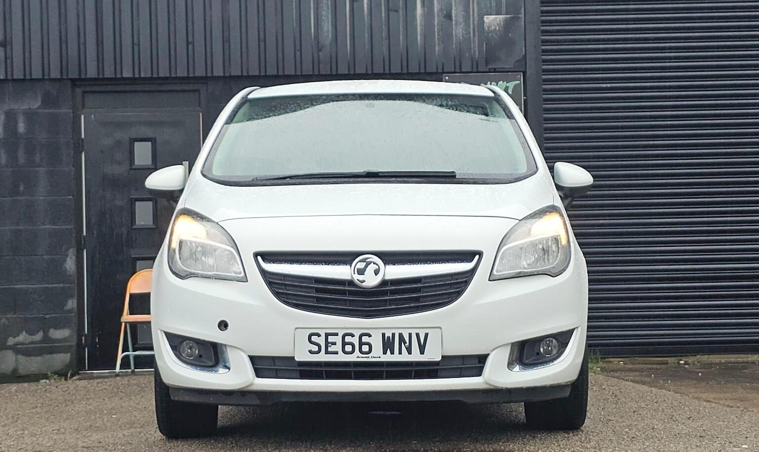 Used Vauxhall Meriva 2017 for sale - 77906463: Photo 2