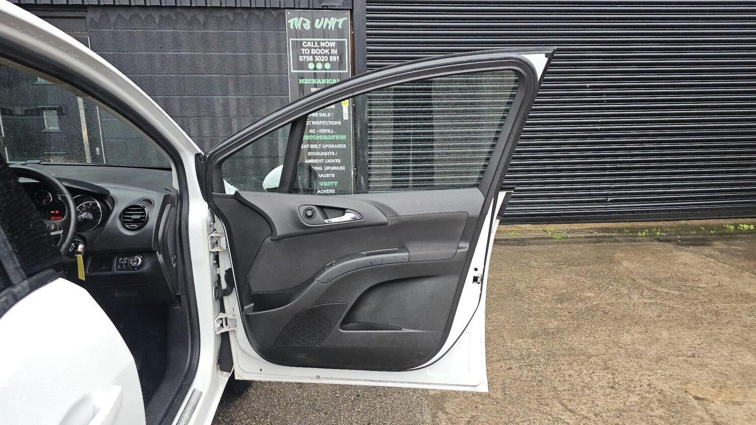 Used Vauxhall Meriva 2017 for sale - 77906463: Photo 35