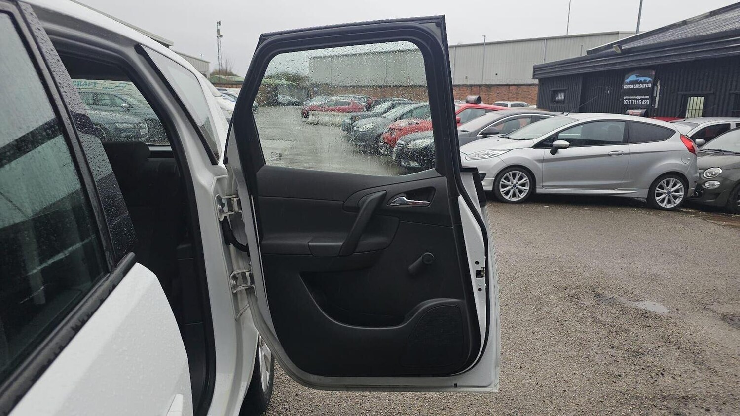 Used Vauxhall Meriva 2017 for sale - 77906463: Photo 37