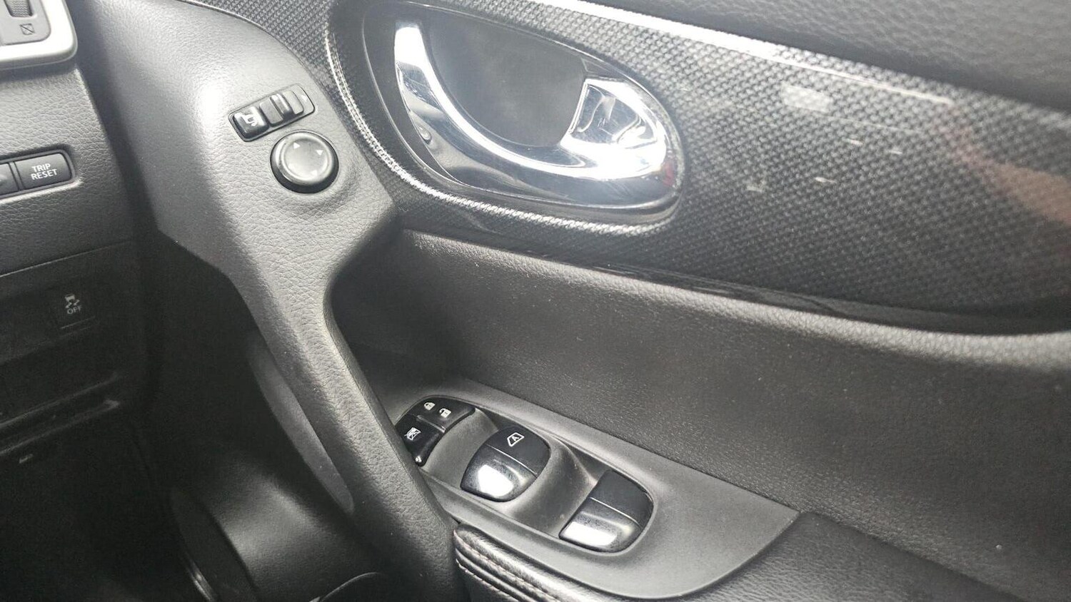 Used Nissan X-Trail 2015 for sale - 77906472: Photo 33