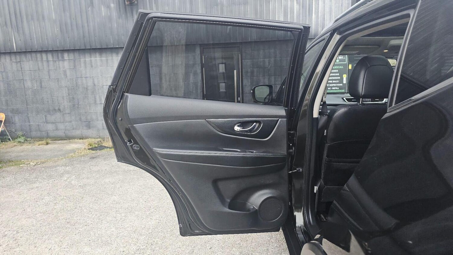 Used Nissan X-Trail 2015 for sale - 77906472: Photo 36