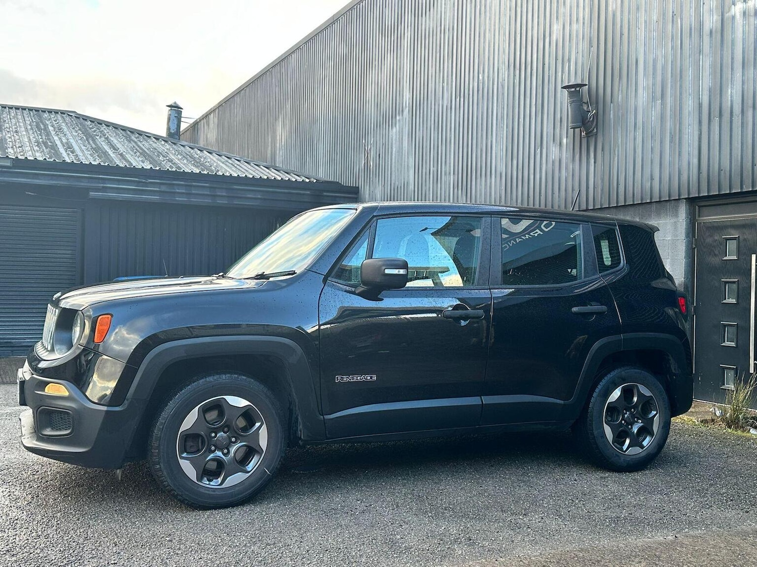 Used Jeep Renegade 2017 for sale - 77906483: Photo 11
