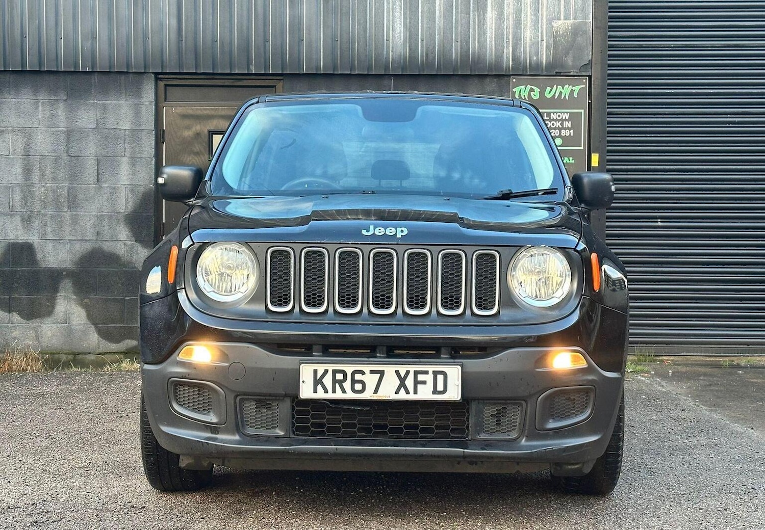 Used Jeep Renegade 2017 for sale - 77906483: Photo 2