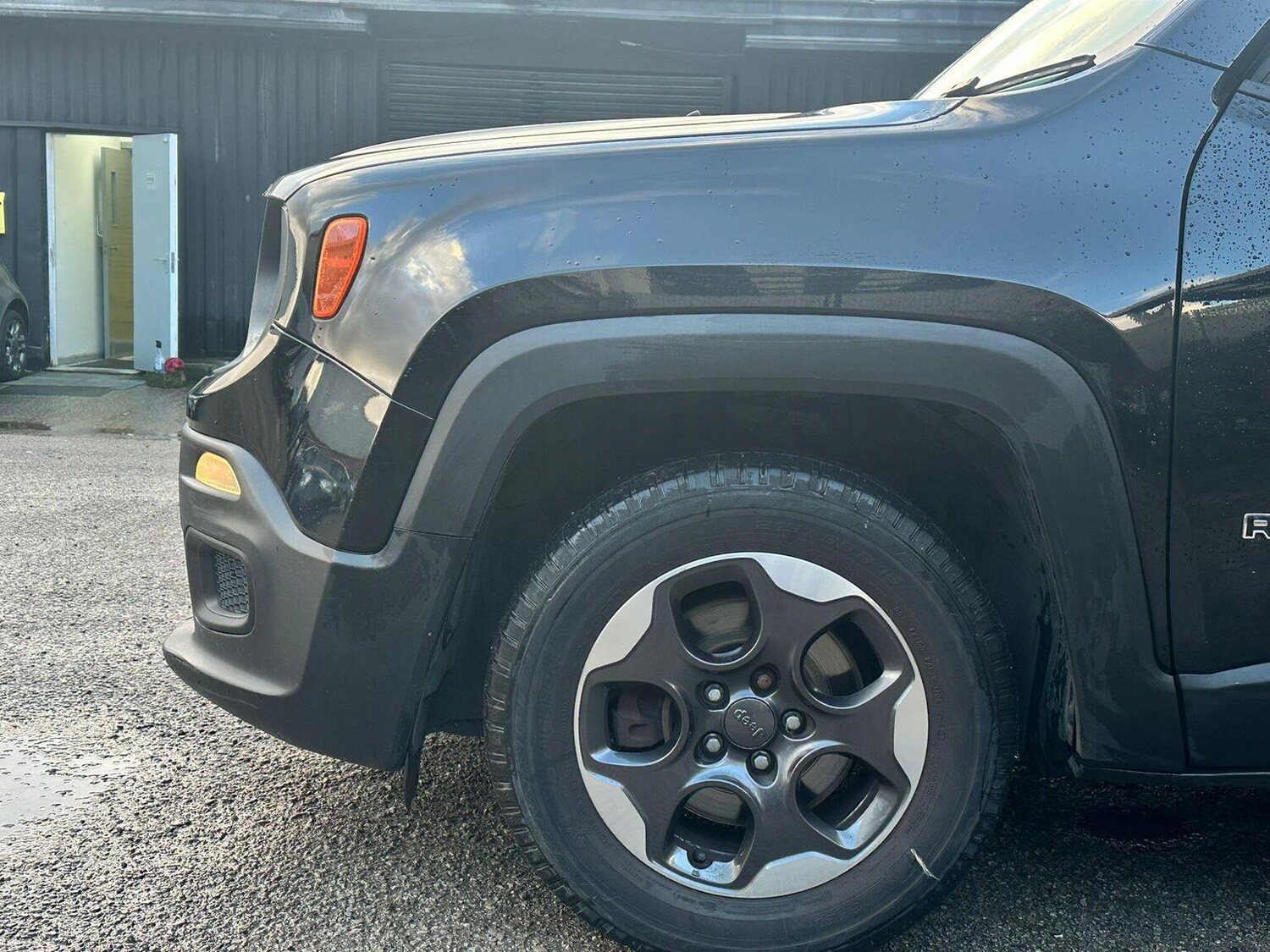Used Jeep Renegade 2017 for sale - 77906483: Photo 25
