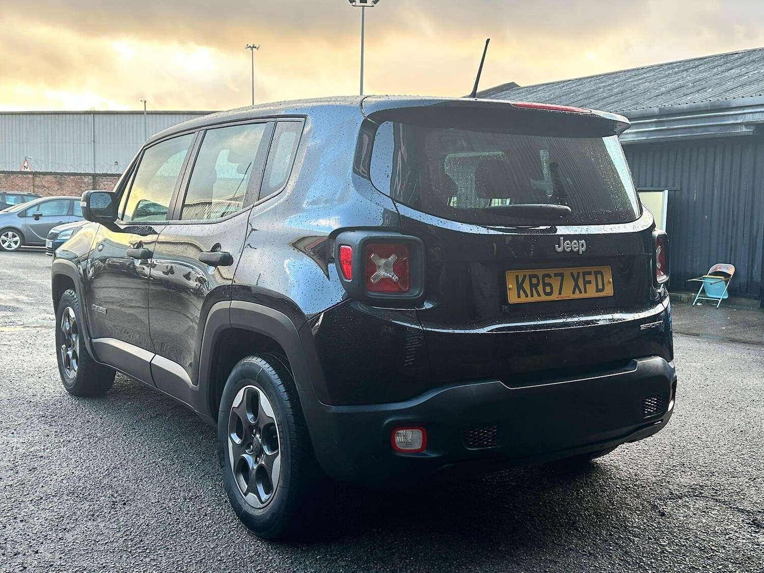 Used Jeep Renegade 2017 for sale - 77906483: Photo 4