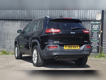 Used Jeep Cherokee 2017 for sale - 79507763: Photo