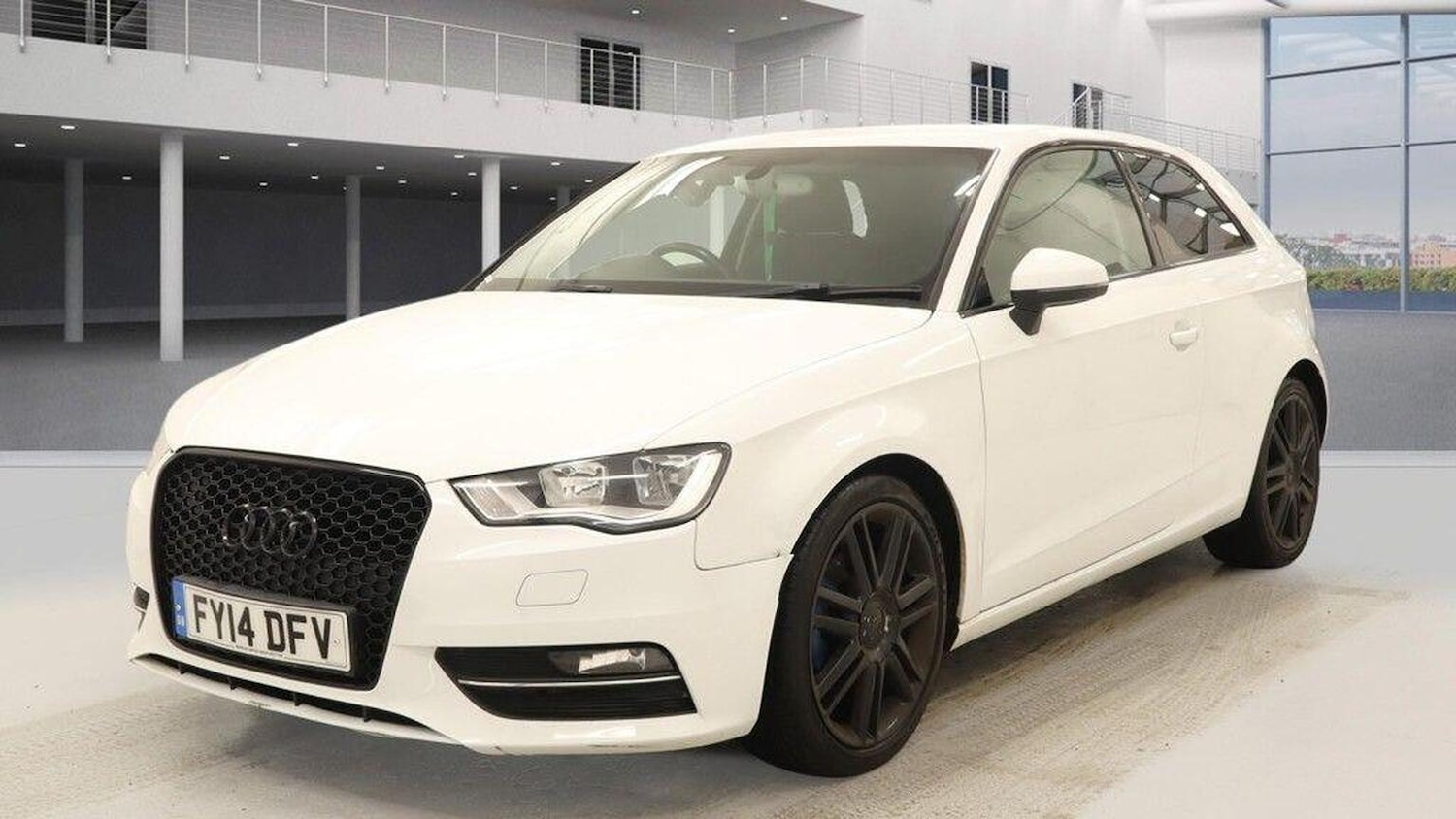 Used Audi A3 2014 for sale - 77906397: Photo 2