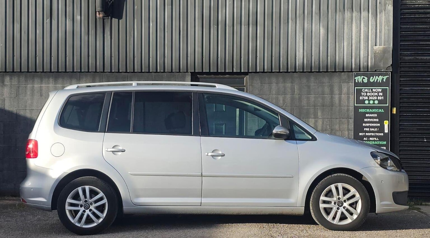 Used Volkswagen Touran 2012 for sale - 78149667: Photo 10