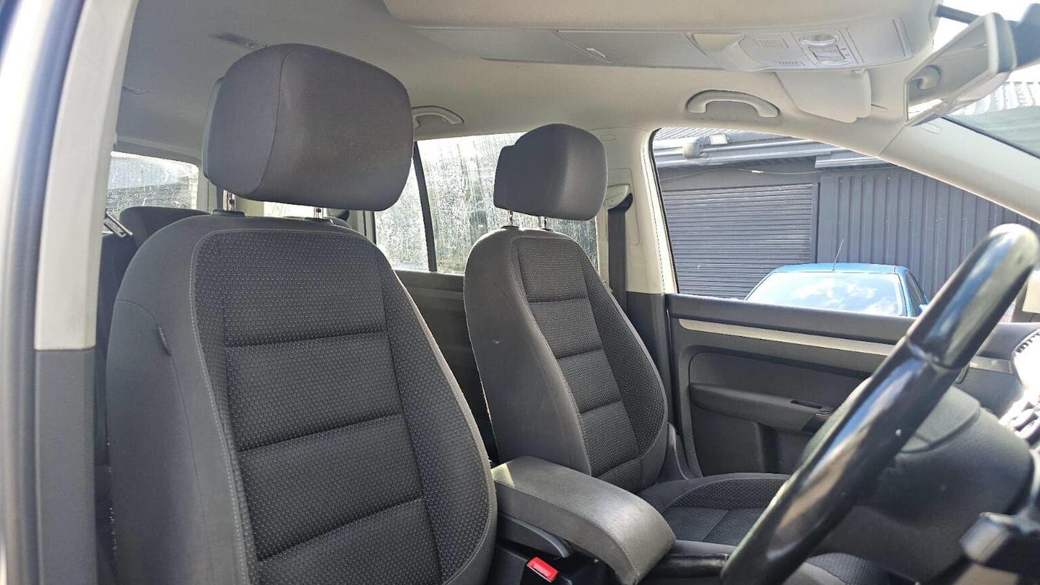 Used Volkswagen Touran 2012 for sale - 78149667: Photo 20