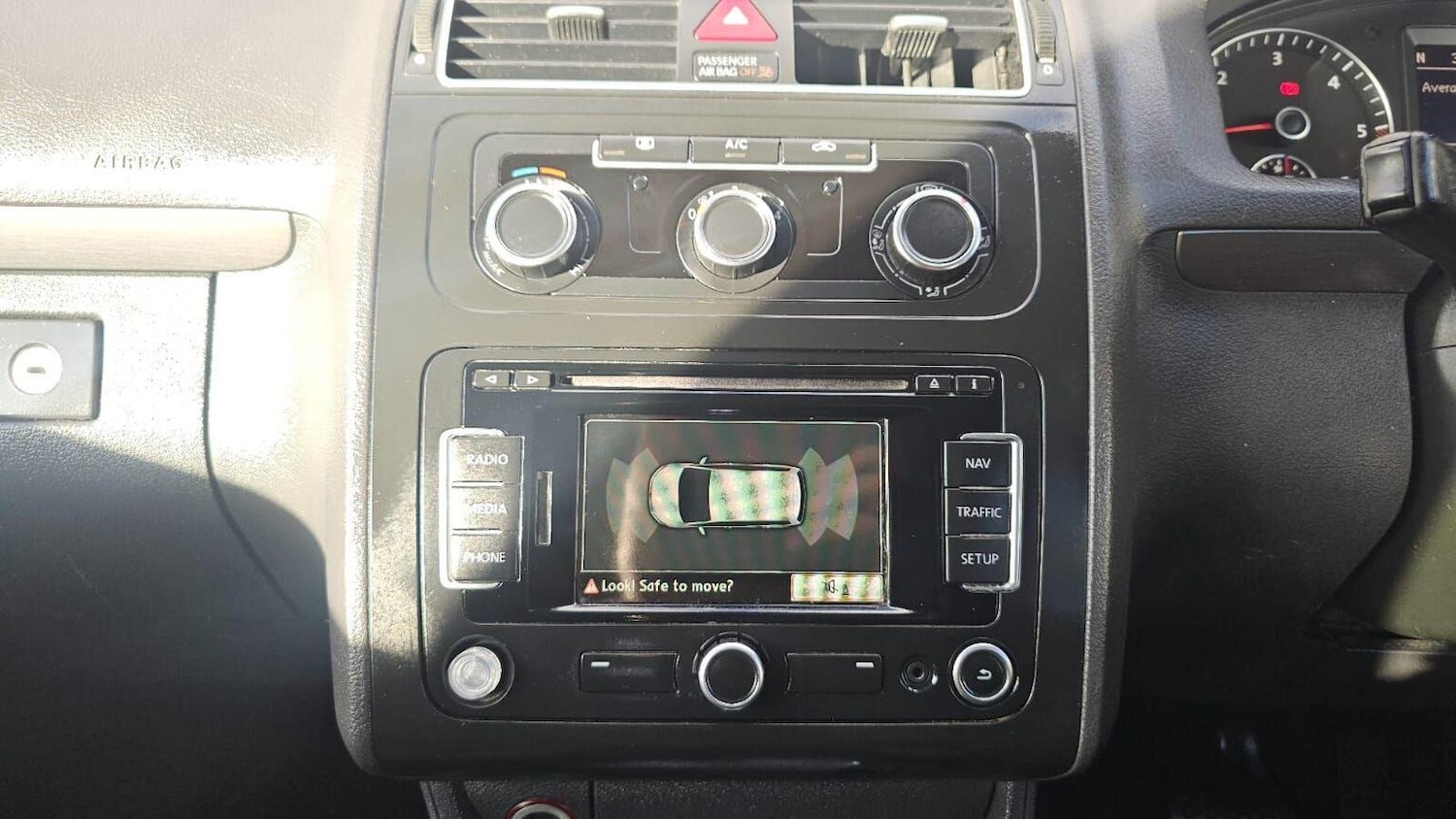 Used Volkswagen Touran 2012 for sale - 78149667: Photo 41