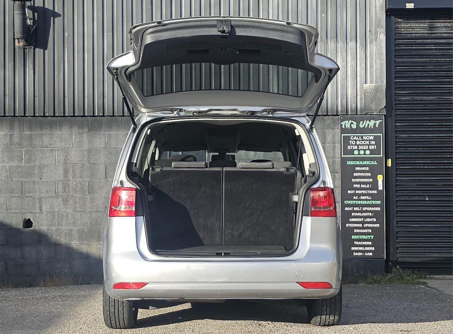 Used Volkswagen Touran 2012 for sale - 78149667: Photo 43