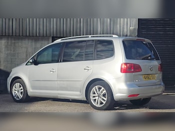 Used Volkswagen Touran 2012 for sale - 78149667: Photo