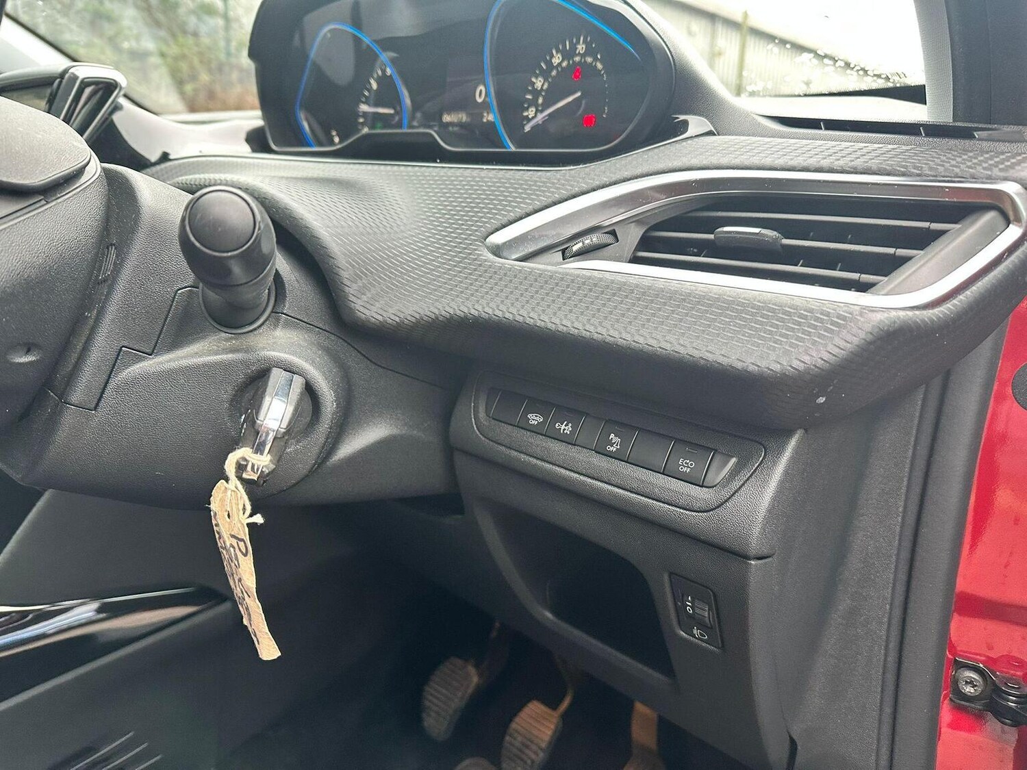 Used Peugeot 2008 2019 for sale - 77906402: Photo 40