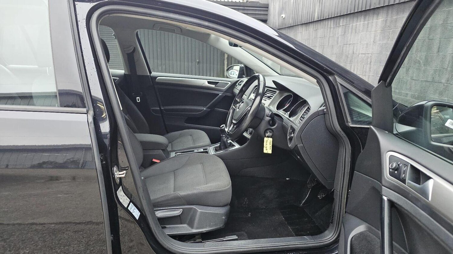 Used Volkswagen Golf 2016 for sale - 77906455: Photo 27