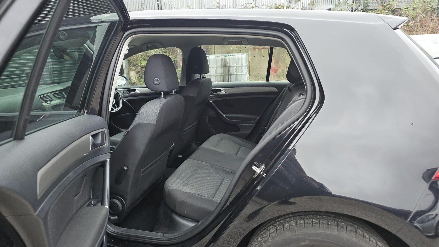 Used Volkswagen Golf 2016 for sale - 77906455: Photo 33