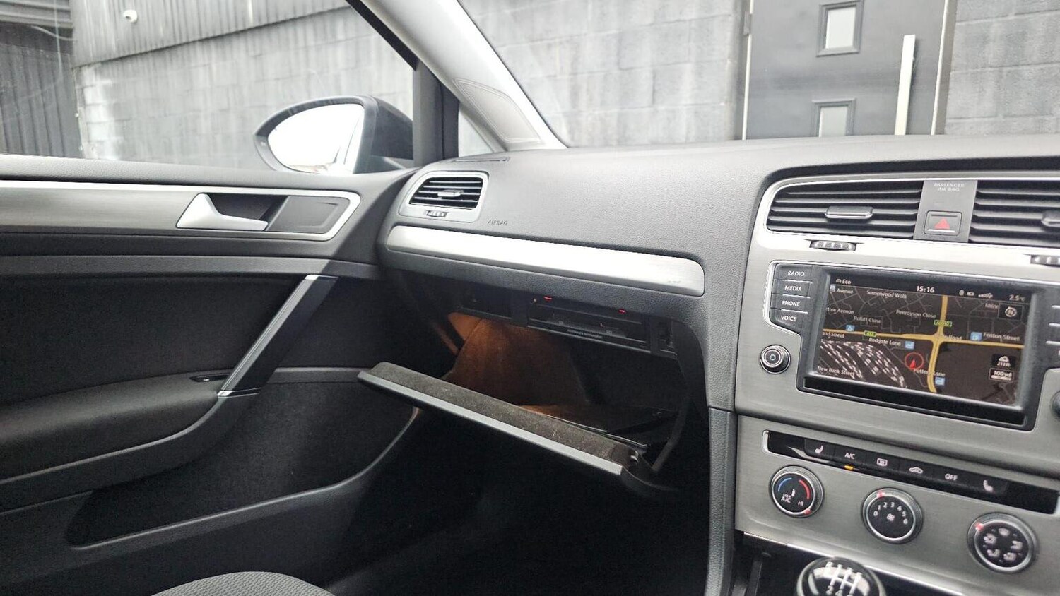 Used Volkswagen Golf 2016 for sale - 77906455: Photo 60