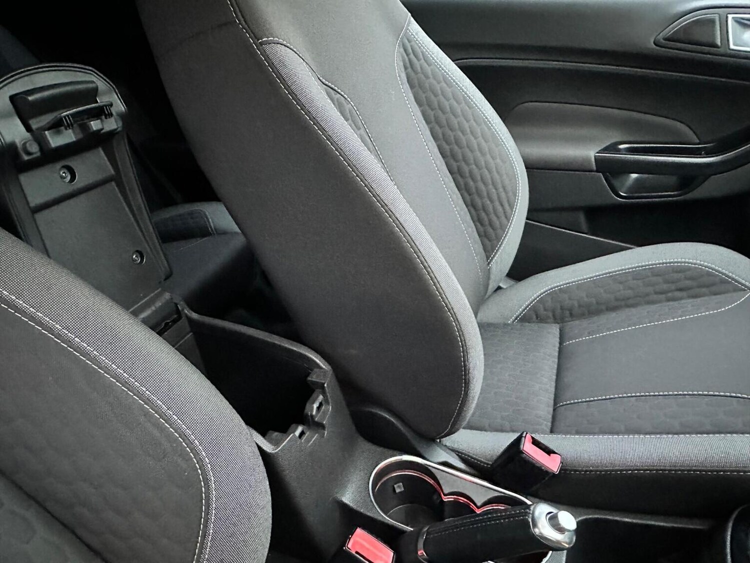 Used Ford Fiesta 2016 for sale - 77906461: Photo 43