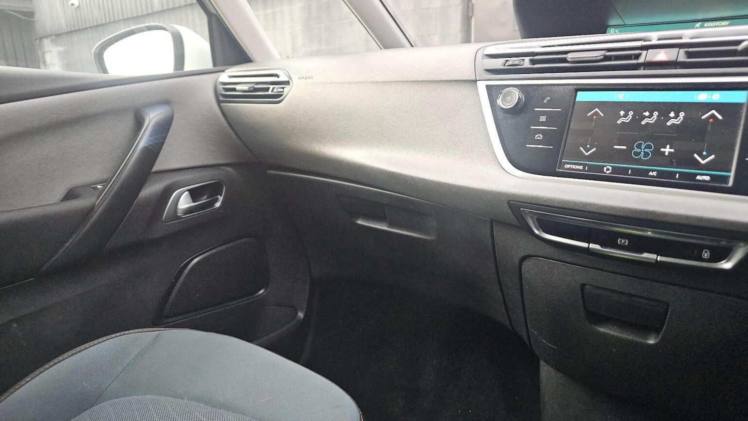 Used Citroen Grand C4 Picasso 2018 for sale - 77906412: Photo 23