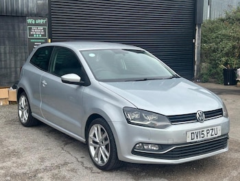 Used Volkswagen Polo 2015 for sale - 78815839: Photo