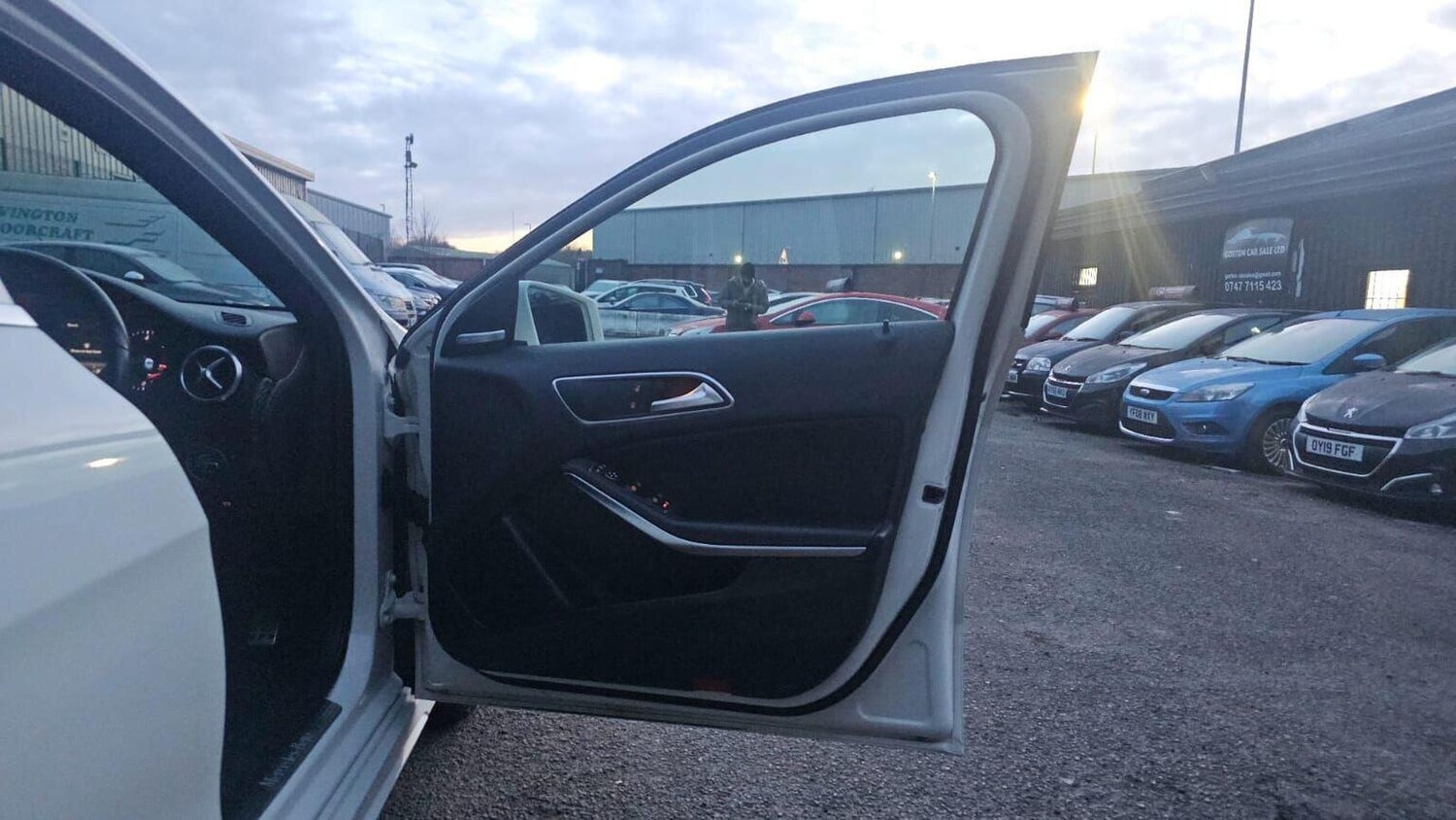 Used Mercedes-Benz A-Class 2014 for sale - 77906482: Photo 32