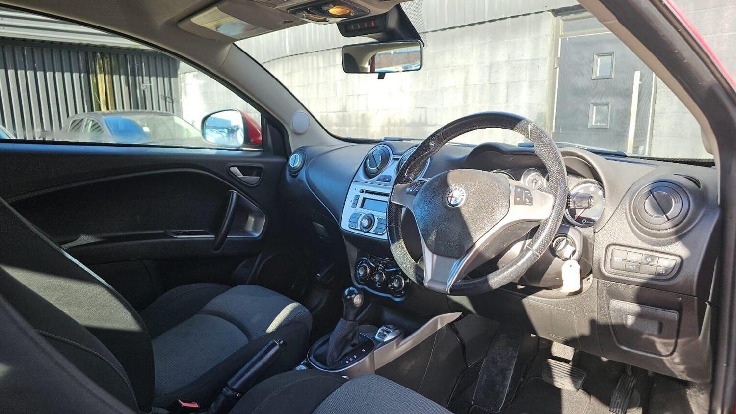 Used Alfa Romeo MiTo 2011 for sale - 77906447: Photo 24