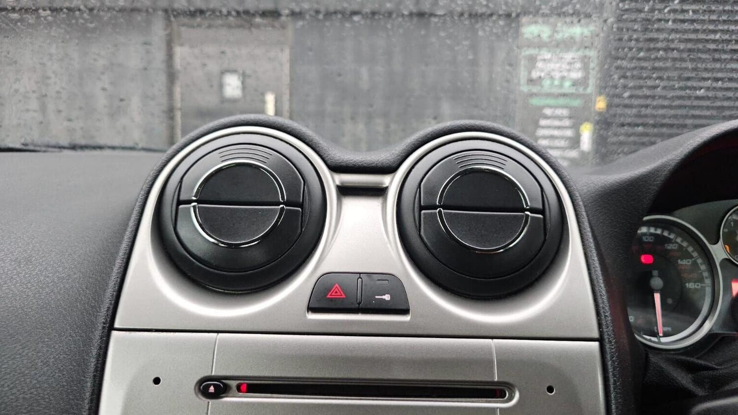 Used Alfa Romeo MiTo 2011 for sale - 77906447: Photo 28