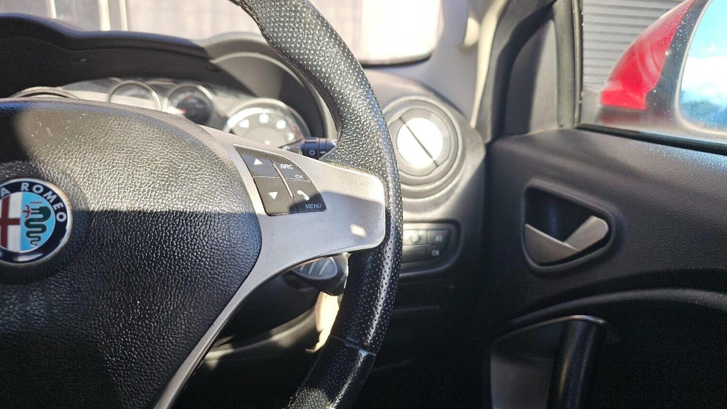 Used Alfa Romeo MiTo 2011 for sale - 77906447: Photo 32