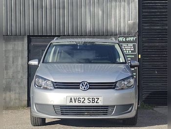 Used Volkswagen Touran 2012 for sale - 77906415: Photo